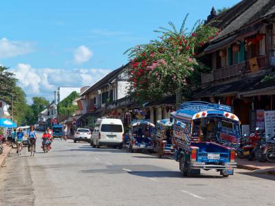 Sisavangvong Road (Foreigners Street)