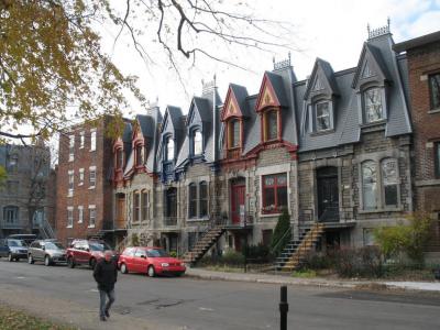 Saint-Louis Square, Montreal