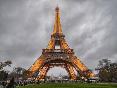 Eiffel Tower (Tour Eiffel), Paris