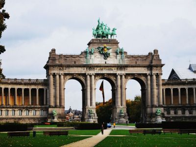 Arc de Triomphe (Triumphal Arch)
