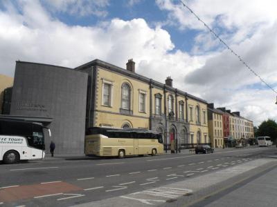 Waterford City Hall, Waterford