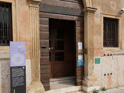 Canonical Museum, Verona