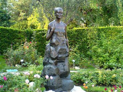 Princess Grace Rose Garden