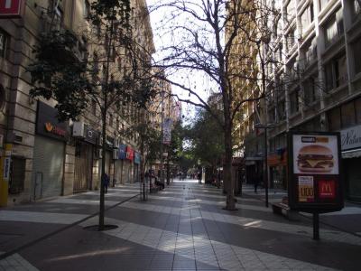 Calle Huérfanos (Huérfanos Street)