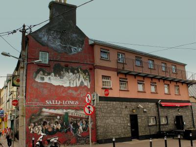 Sally Longs, Galway