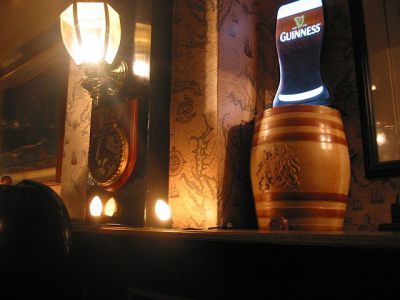 Crown & Anchor, Monterey