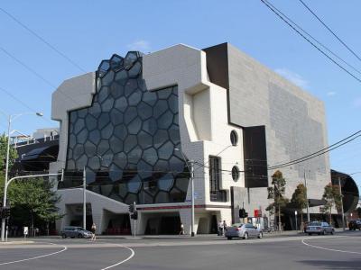 Melbourne Recital Center, Melbourne
