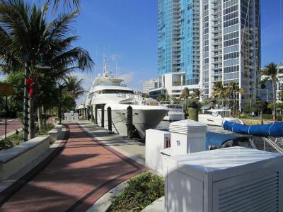 Fort Lauderdale Riverwalk, Fort Lauderdale