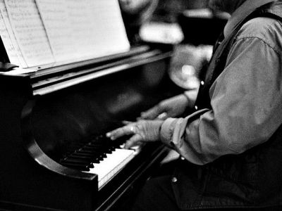 Savannah Smiles Dueling Pianos Saloon, Savannah