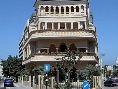 Pagoda House, Tel Aviv