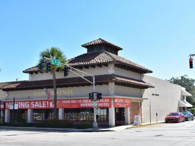 Maus & Hoffman, Fort Lauderdale