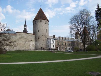 Nunna, Sauna and Kuldjala Towers (Town Wall), Tallinn