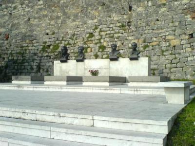 Tomb of People's Heroes, Belgrade