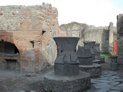 Bakery and Vicolo Storto