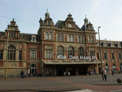 Den Haag Hollands Spoor Railway Station, Hague