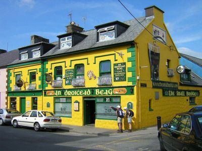 An Droichead Beag Bar, Dingle