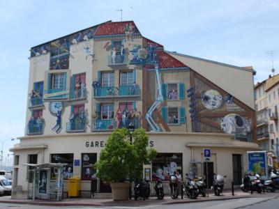 Les Murs Peints (Painted Wall), Cannes