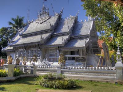 Wat Sri Suphan (Silver Temple)