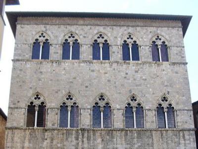 Palazzo Tolomei (Tolomei Palace), Siena
