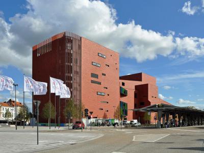 Concertgebouw (Concert building), Brugge