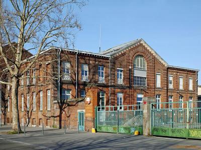 Gare Saint Sauveur (Saint Sauveur Station), Lille