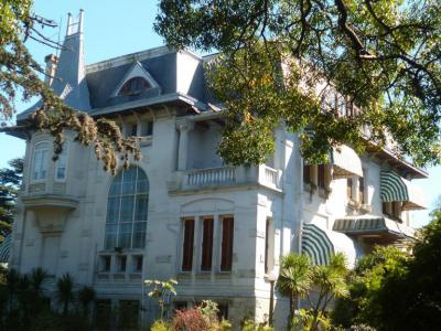Residencia de Suarez (Suarez Residence), Montevideo