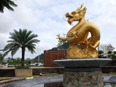 Hai Leng Ong Statue (Golden Dragon Statue), Phuket