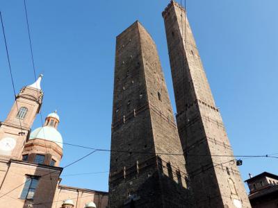 Two Towers (Asinelli and Garisenda), Bologna