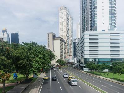 Avenida Balboa (Balboa Avenue), Panama City
