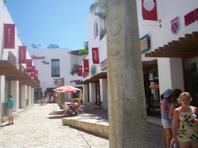 Paseo del Carmen Shopping Mall, Playa del Carmen