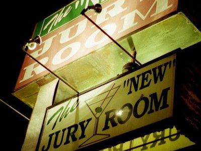 Jury Room, Santa Cruz