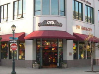 Om Gallery, Santa Cruz