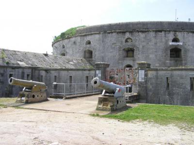 Fort Bourguignon (Fort Monsival), Pula