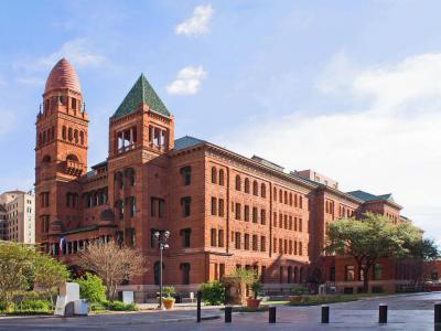 Bexar County Courthouse