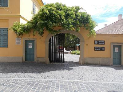 Vasarely Museum, Pecs