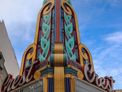 Crest Theatre, Sacramento