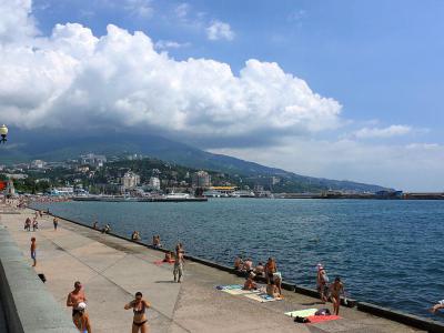 Naberezhnaya Lenina Promenade, Yalta