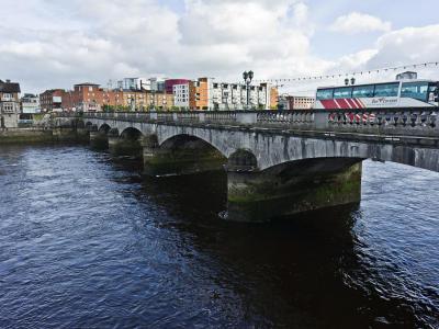 Sarsfield Bridge, Limerick