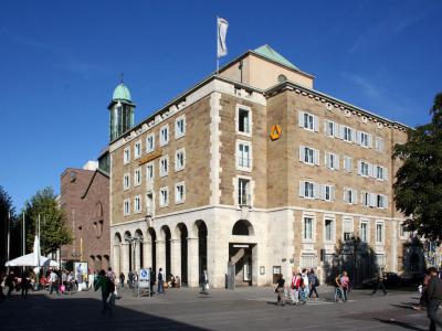 Konigin-Olga-Bau (Queen Olga Building), Stuttgart