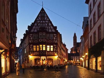 Haus zum Aschaffenberg (House on the Aschaffenberg), Mainz