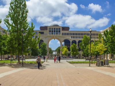 Place Thessalie (Thessaly Square), Montpellier