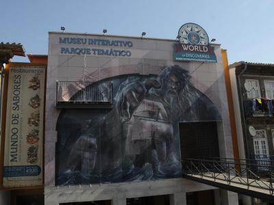 World of Discoveries