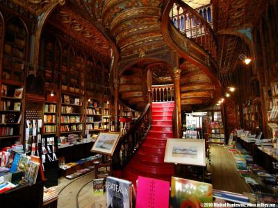 Livraria Lello (Lello Bookstore), Porto