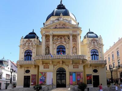 National Theatre of Pécs, Pecs