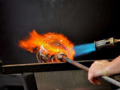 Hot Shops Art Center, Omaha