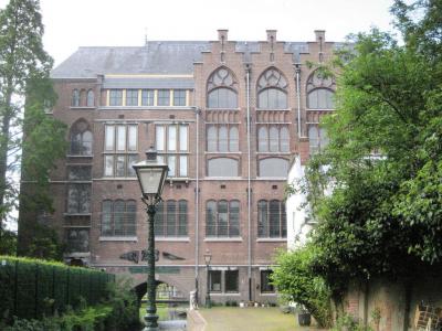 Veth Building, Leiden