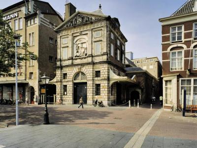 De Waag (Weigh House), Leiden