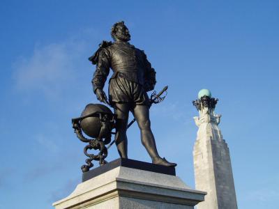 Sir Francis Drake's Statue