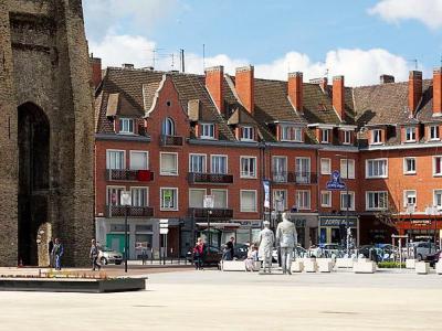 Yvonne and Charles of Gaulle Monument, Calais