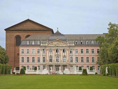 Kurfürstliches Palais (Electoral Palace), Trier